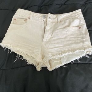 American Eagle stretch festival high rise shorts